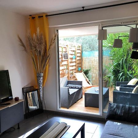 Agreable T2 Traversant Rdc Avec Terrasse + Balcon+ Parking 2 Places Montpellier Extérieur photo