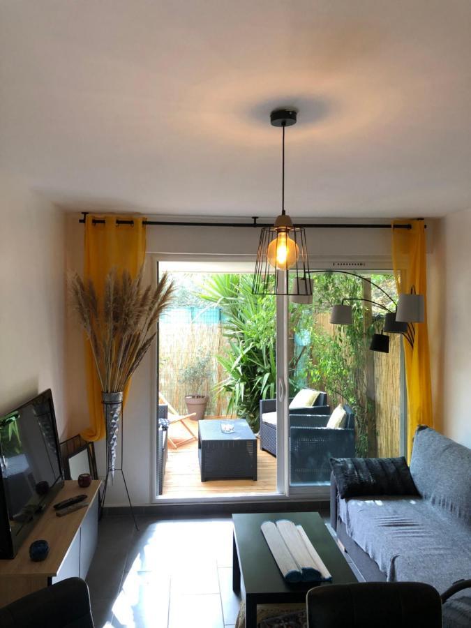 Agreable T2 Traversant Rdc Avec Terrasse + Balcon+ Parking 2 Places Montpellier Extérieur photo