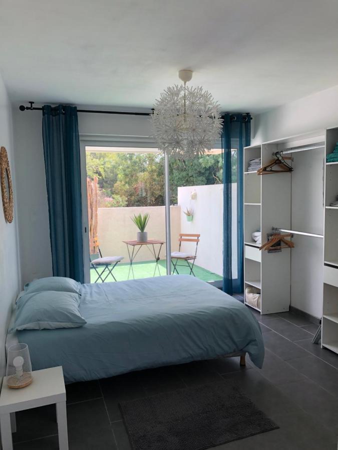 Agreable T2 Traversant Rdc Avec Terrasse + Balcon+ Parking 2 Places Montpellier Extérieur photo